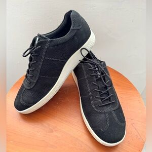 Ecco Soft 1 Men's Black Suede and White Sneakers, 400514, size 8-8.5